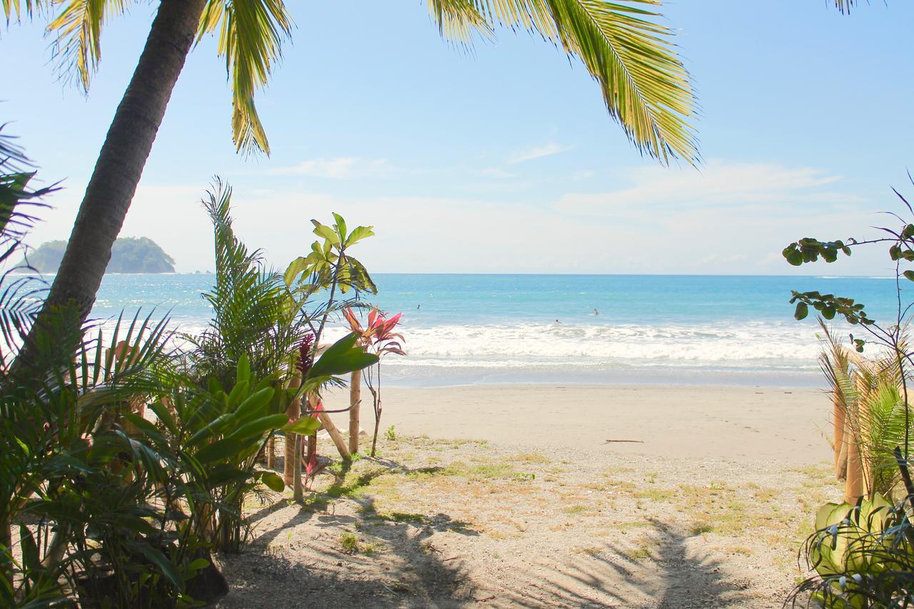 Bahia Beachfront Hotel Sámara Buitenkant foto